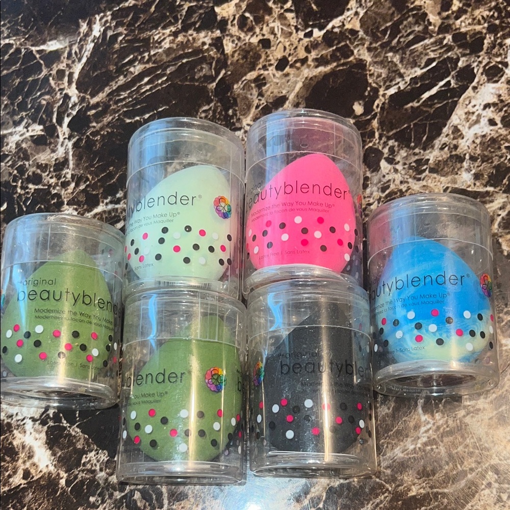 Beautyblender Vibrant Sponge Collection